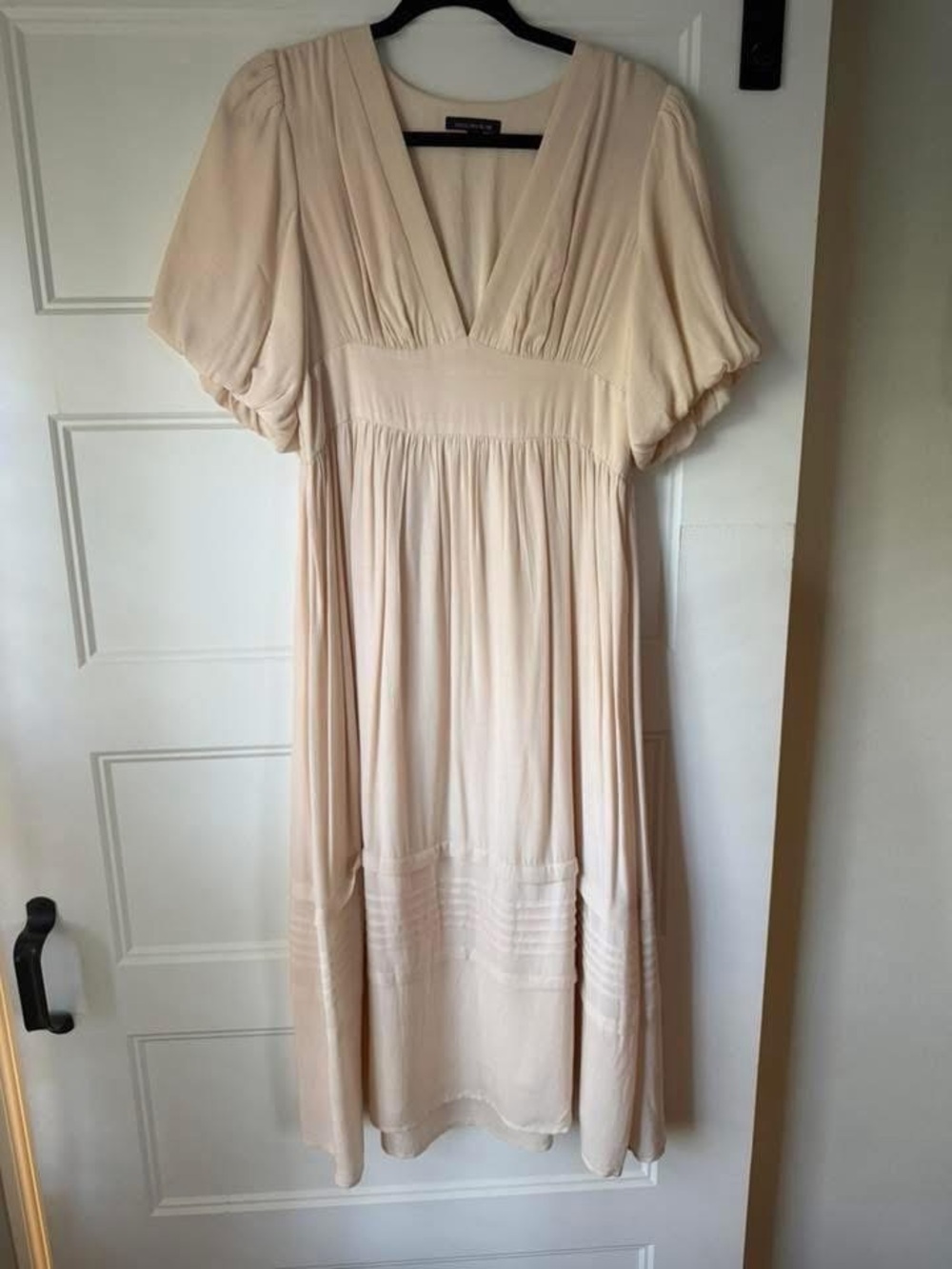 Skies Are Blue Soft Cream V-Neck Midi Dress